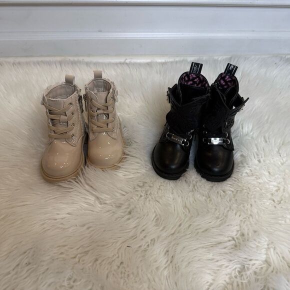 Jessica Simpson Kids Boots in Black and Cream - Picture 2 of 6